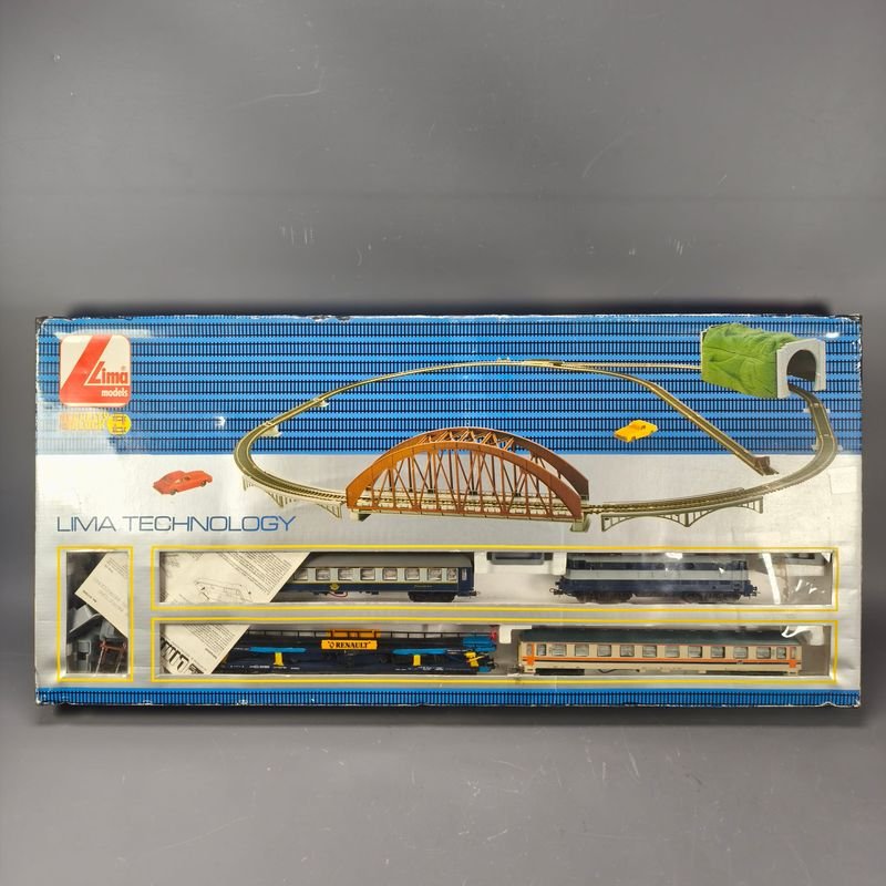 Colección de trenes modelo en HO escala con detalles y características