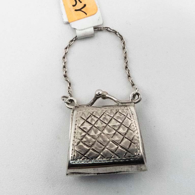Colgante "Carterita" de Plata con Grabado Interior
