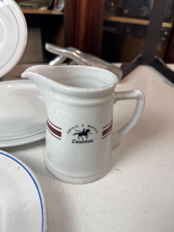 Gran lote de piezas coleccionables de hoteles y restaurantes - imagen 9