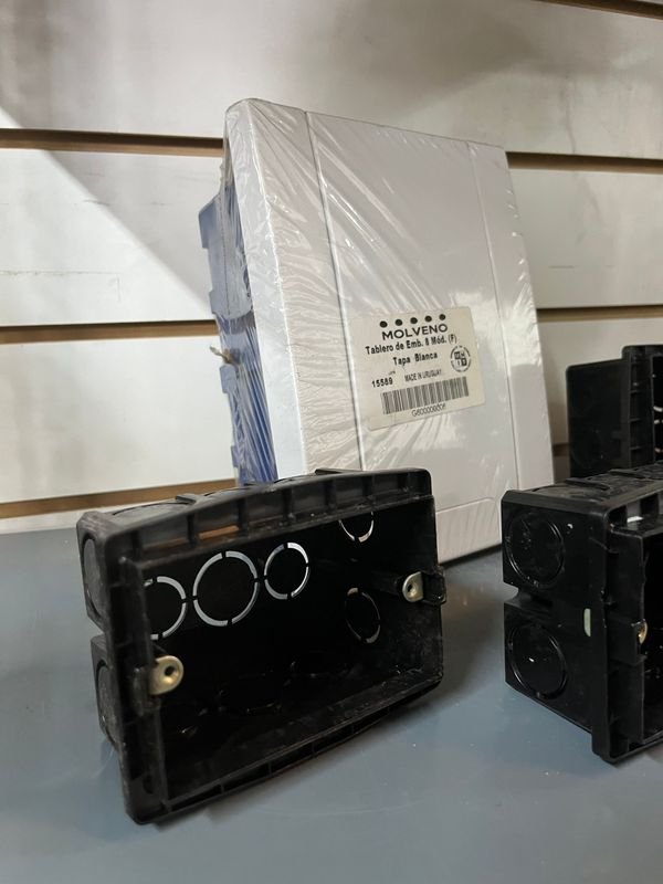 Tablero de embutir y cajas negras para venta - imagen 3