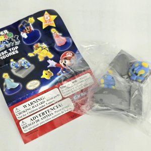 Lote siguiente: Figuras de Escritorio Super Mario Galaxy