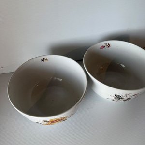 Juego de 2 Bowls y 1 Jarra con Flores - imagen 4