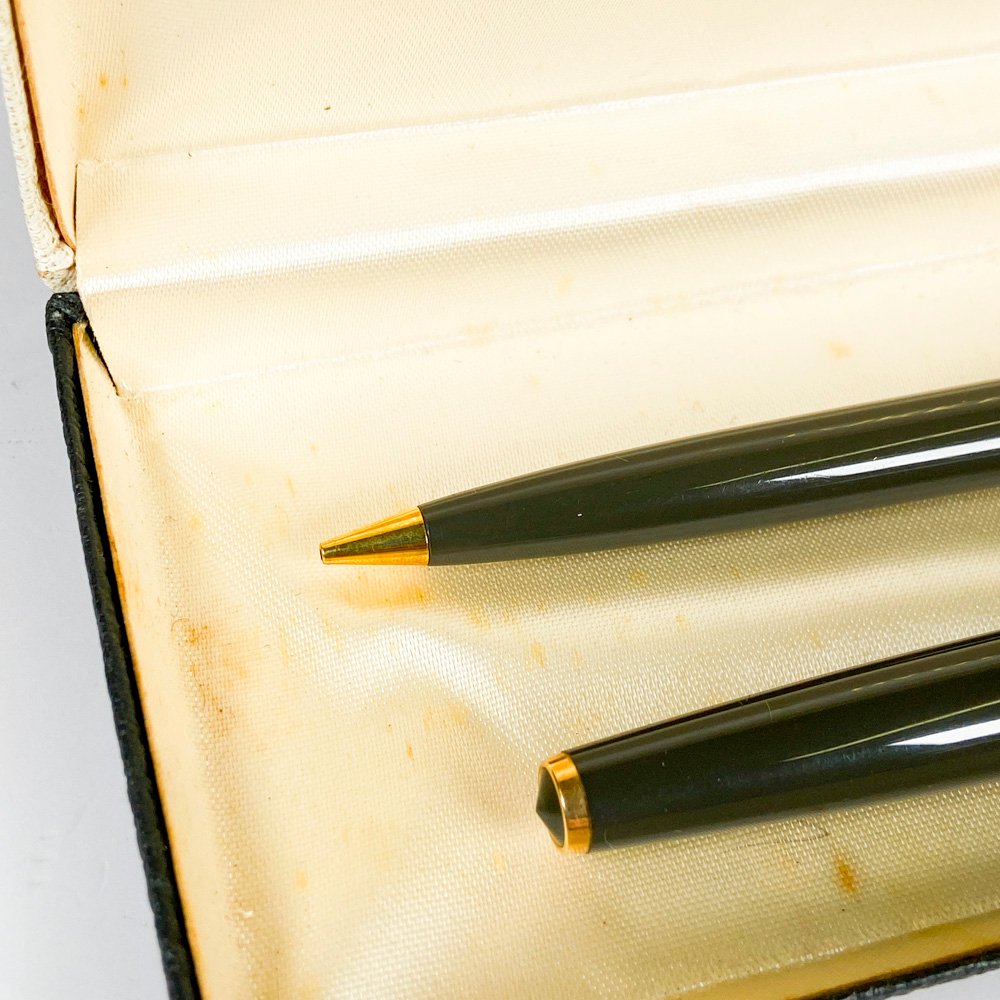 Juego de lapiceras Parker y pluma con estuche - imagen 2