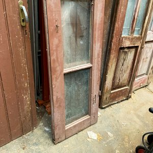 Lote de 3 piezas: Puerta de madera lambriz y 2 ventanas con postigos - imagen 6