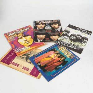 Lote anterior: Lote de Revistas Rolling Stone y Partituras Musicales