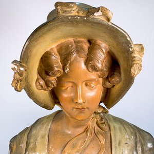Busto de Dama Antigua en Cerámica con Sombrero - imagen 2