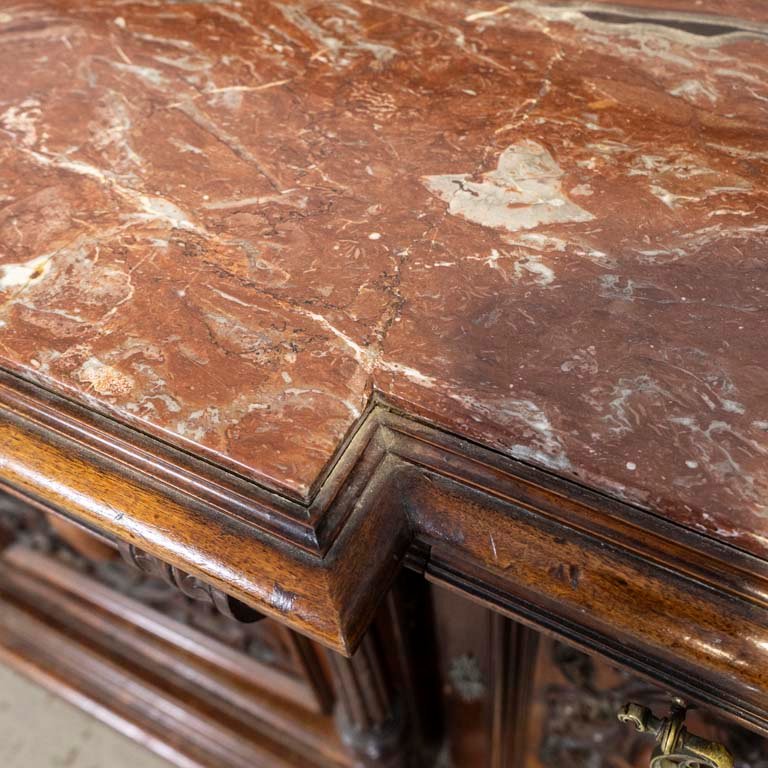 Aparador estilo colonial en nogal tallado: alzada con espejo biselado y detalles en la madera - imagen 2