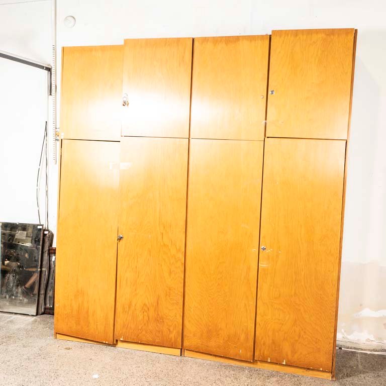 Item 2109227 - Image 0