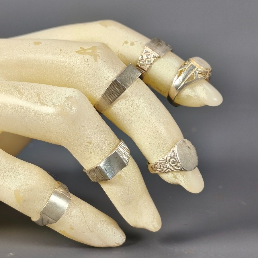 Item 16301 - Image 10