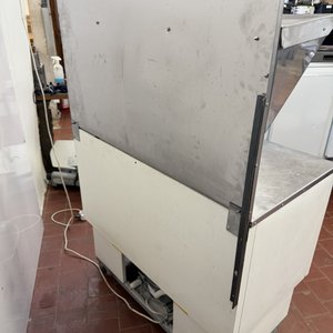 Bajo Mostrador Refrigerado Coreco Acero Inoxidable con Alzada y Estante - imagen 4