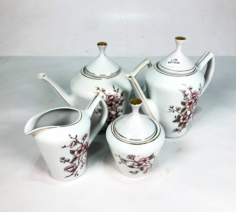 Juego de Porcelana Blanca Floral: Tetera, Cafetera, Lechera y Azucarero