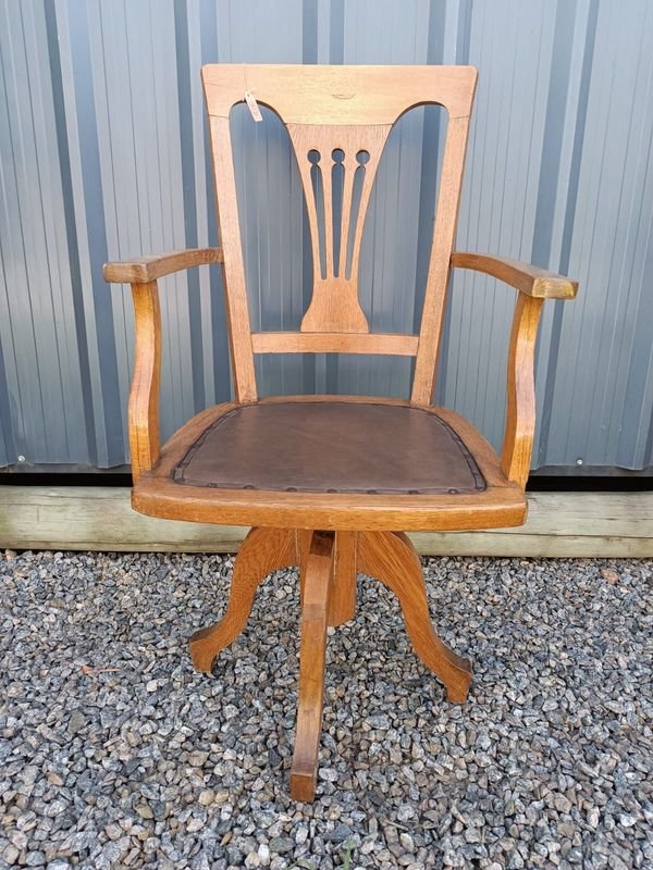 Silla de escritorio de roble en excelente estado - imagen 1