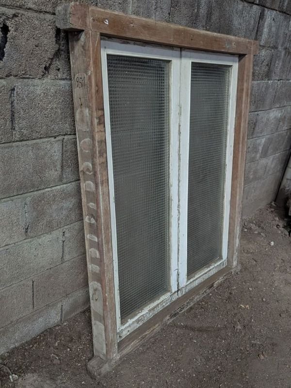 Item 900230 - Image 3