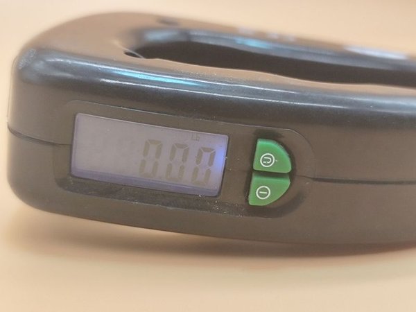 Balanza de pesca digital con capacidad de 25 kg - imagen 4