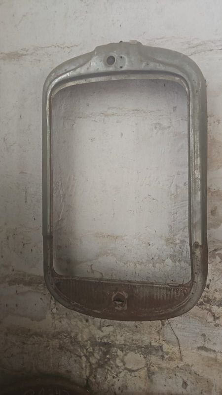 Careta de Radiador Antigua para Automóvil (Años 30)