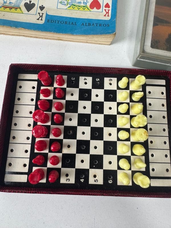 Colección de juegos y cartas - imagen 8