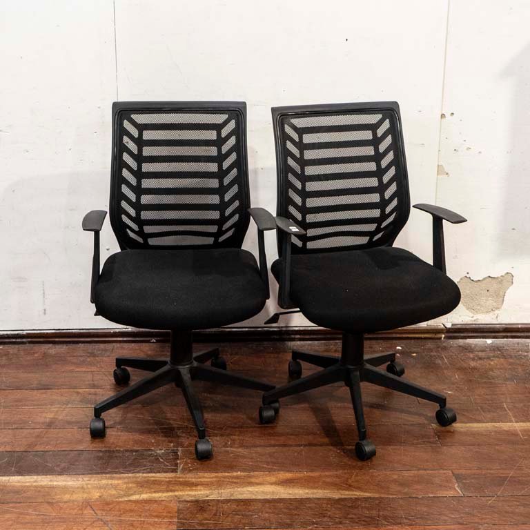 Item 2104441 - Image 0