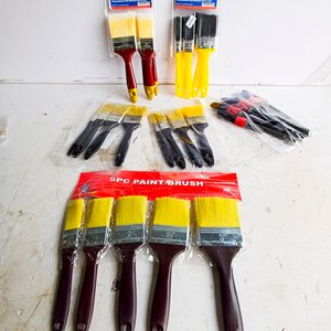Set de 6 Pinceles para Pintura Varios Tamaños y Colores - imagen 1