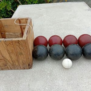 Juego de Bolas de Bochas con Caja de Madera - imagen 1