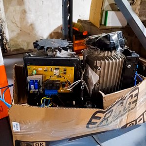 Dos Motores PPA para Portón: 1/4 HP y 1/2 HP con Controles - imagen 3