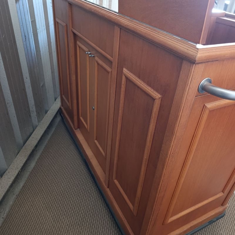 Carro de Servicio Hotelero en Madera con 9 Puertas - imagen 5