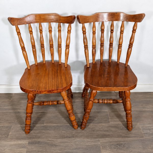 Par de Sillas Estilo Windsor de Madera - imagen 1