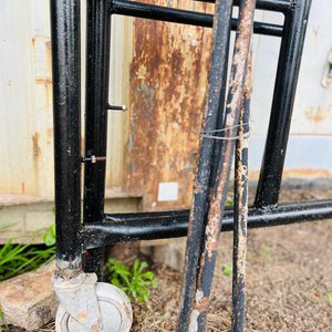 Andamio Plegable de Hierro con Ruedas - imagen 2
