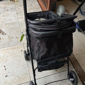 Cochecito para Mascotas Bee Pet Negro Impecable - imagen 4
