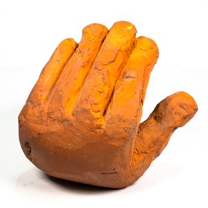 Figura Abstracta de Mano en Cerámica Artesanal - imagen 2