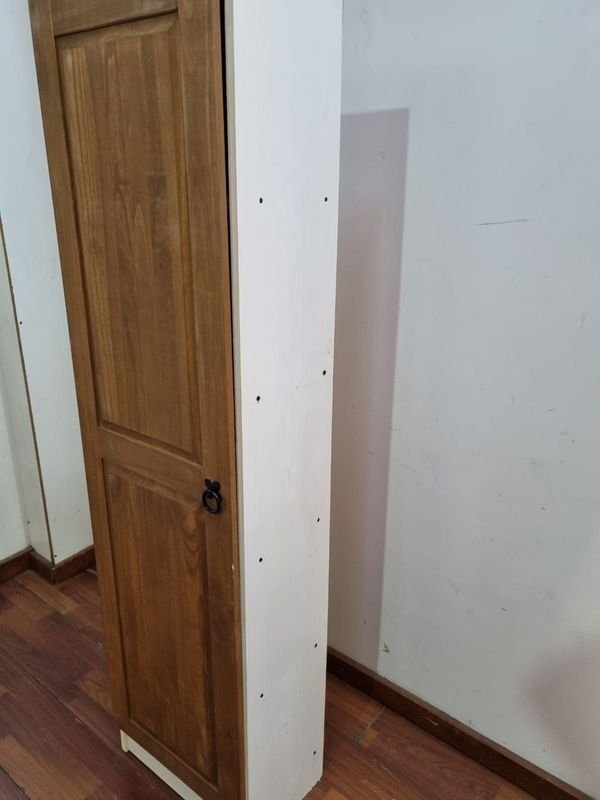 Puerta de madera en buen estado - imagen 3