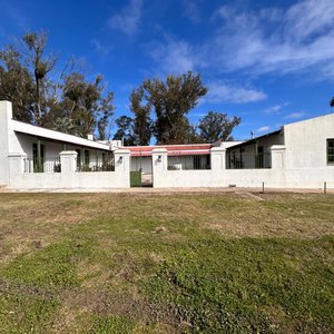 Lote de Campo con Galpones y Casa Principal - imagen 14