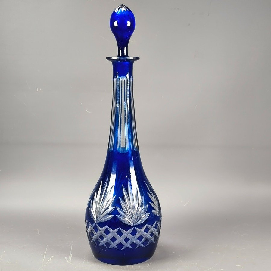 Botellón de cristal tallado en tonos azul y hialino - imagen 2