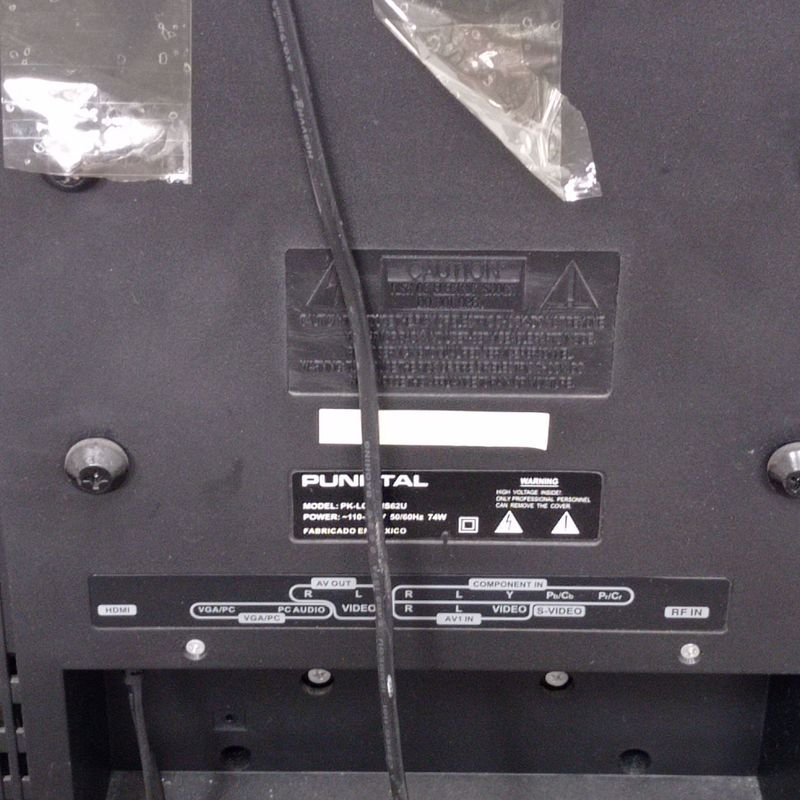 Tv Led de 26 pulgadas marca Punktal con dos controles - imagen 6
