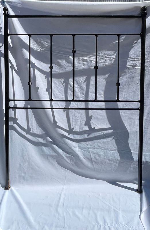 Lote anterior: Framedura de cama en metal