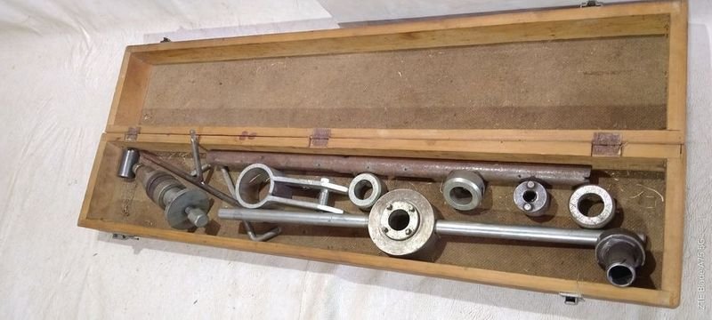 Estuche de madera con herramientas de mano - imagen 3