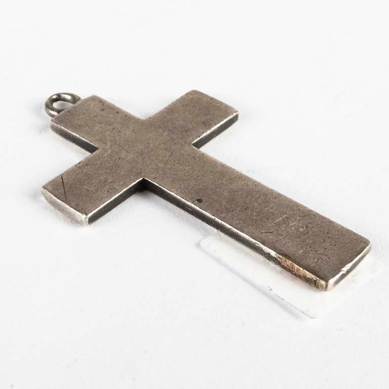 Cruz de plata en venta - Peso: 6,8gr - imagen 2