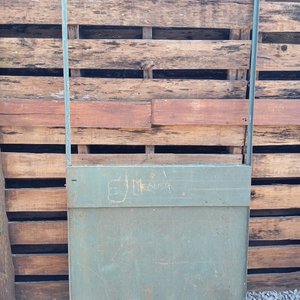 Lote anterior: Puerta de Chapa Estilo Portón Metálico