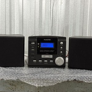 Lote anterior: Equipo de Música Panavox con Radio FM/AM, CD y Parlantes