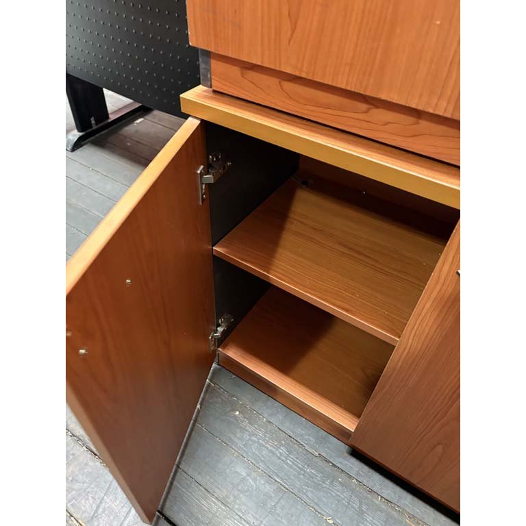 Item 2104608 - Image 1