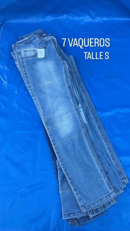 Ropa de jeans en buen estado - imagen 1
