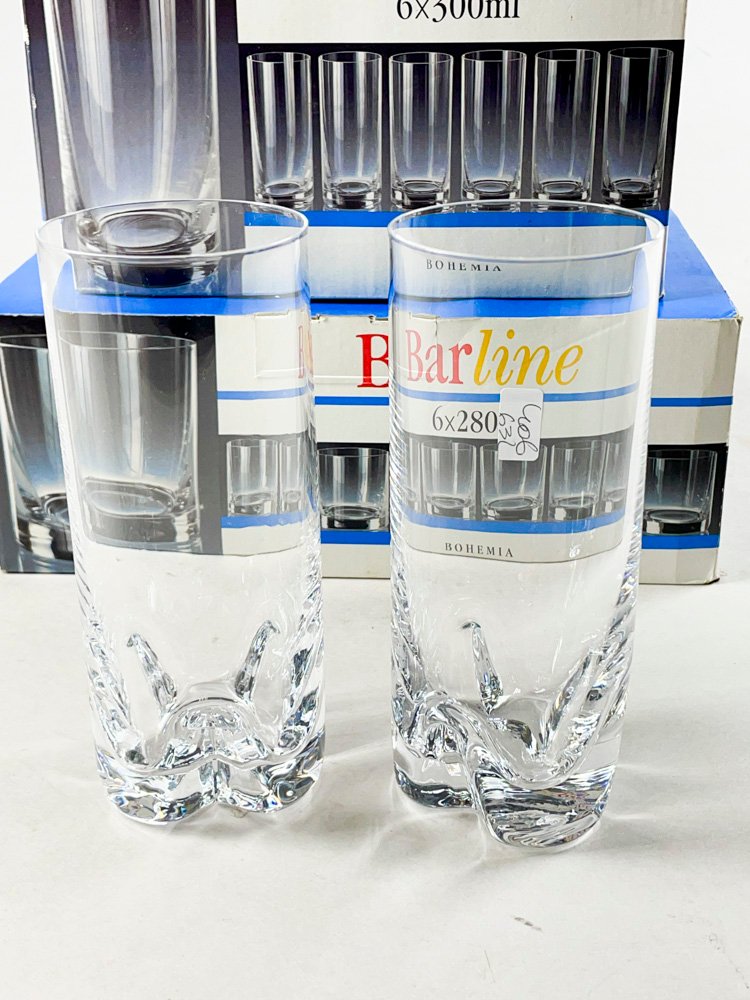 Vasos de cristal bohemios en excelente condición - imagen 2