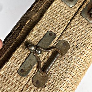 Cartera de Dama Trenzada con Libro "La Sagrada Familia" - imagen 9