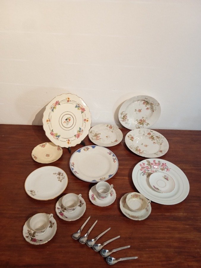 Lotes de Loza y Accesorios para la Mesa - imagen 3