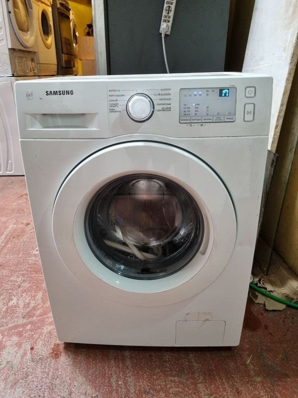 Lavarropas Samsung Blanco - Funciona pero no lava