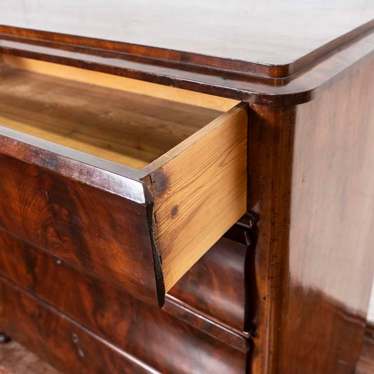 Item 2098415 - Image 1