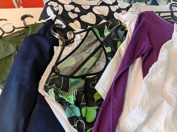 Ropa de dama variada y elegante - imagen 3