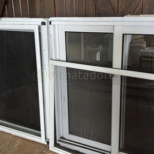 Lote siguiente: Ventanas Corredizas de Aluminio Blancas con Mosquiteros