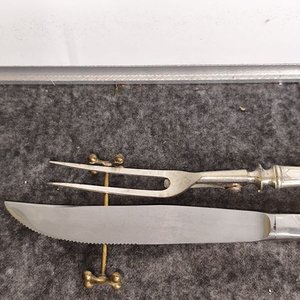 Juego de Cuchillo y Tenedor Trinche con Soportes de Bronce - imagen 5