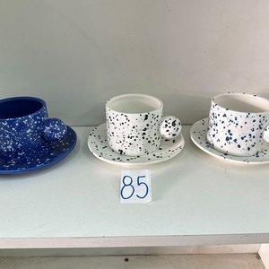 Set de 3 Tazas Grandes de Cerámica con Platillos - imagen 2