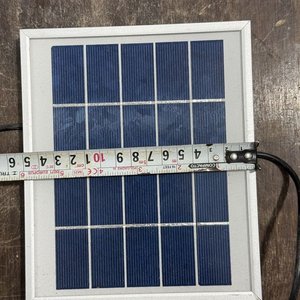 Foco LED Recargable con Panel Solar y Sensor de Movimiento - imagen 9